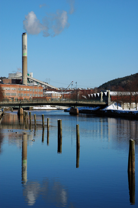 HALDEN PAPER FACTORY 
 Halden's Paper Factory in Norway 
 Keywords: Paper Factory, Halden, Norway, water, reflection, harbour