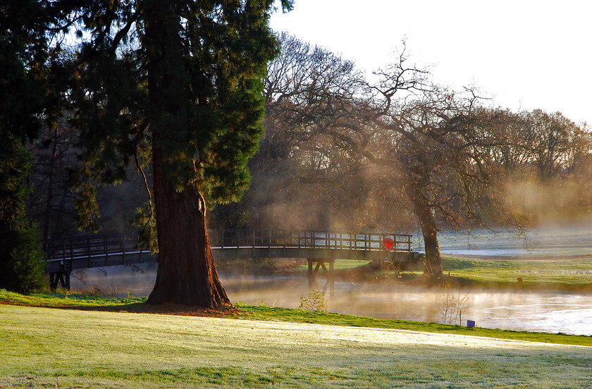 BURHILL IN THE MORNING 2 
 Keywords: BURHILL GOLF CLUB; HERSHAM; SURREY; WEDDINGS; GOLF; EVENTS